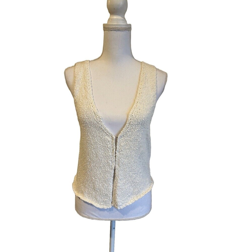 NWT Isalis Women's M Joel Knit Vest in White $74 MSRP New Crochet